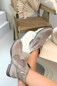 Batai model 224433 Step in style