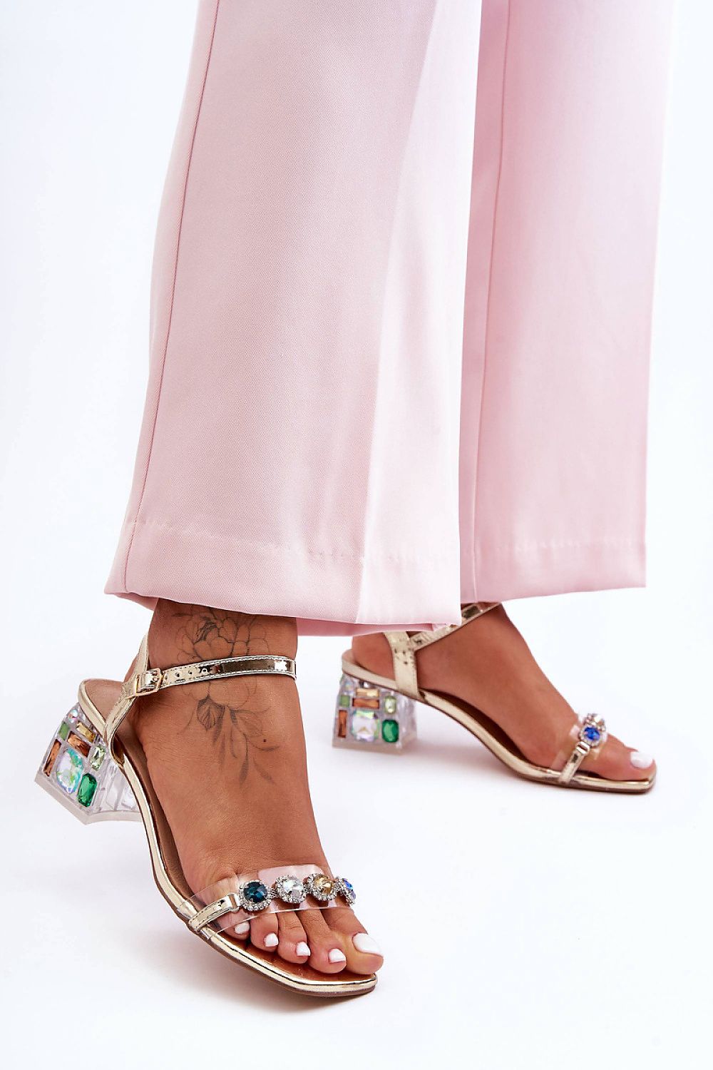  Sandalai su kulnu model 225139 Step in style 