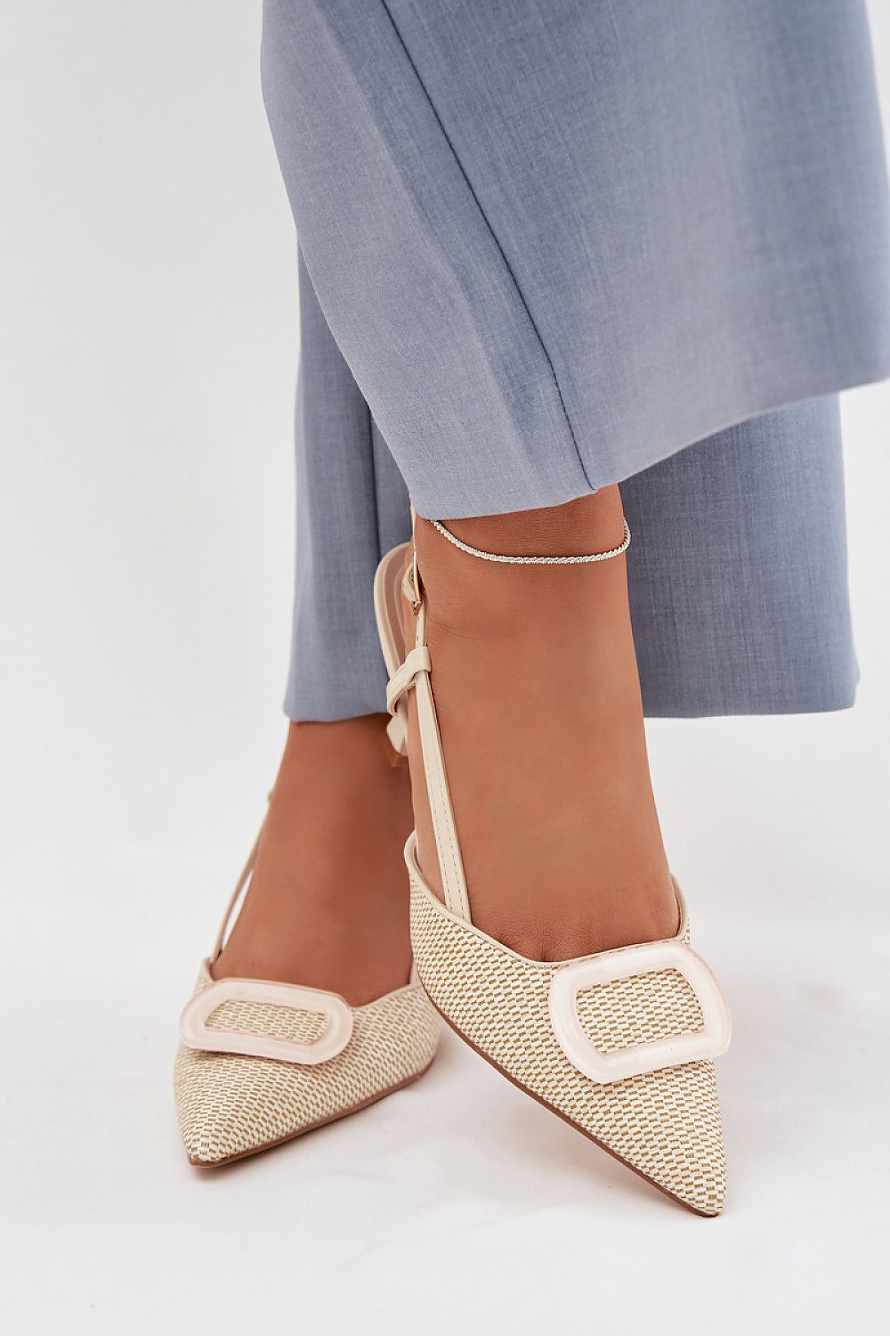 Sandalai su kulnu model 225207 Step in style