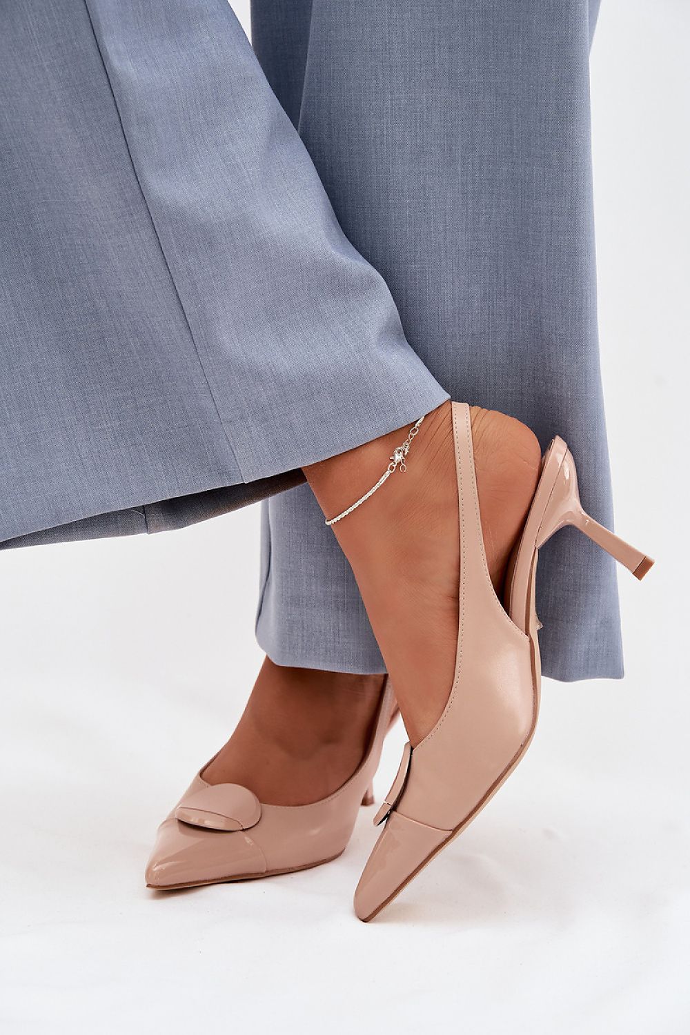 Sandalai su kulnu model 225220 Step in style