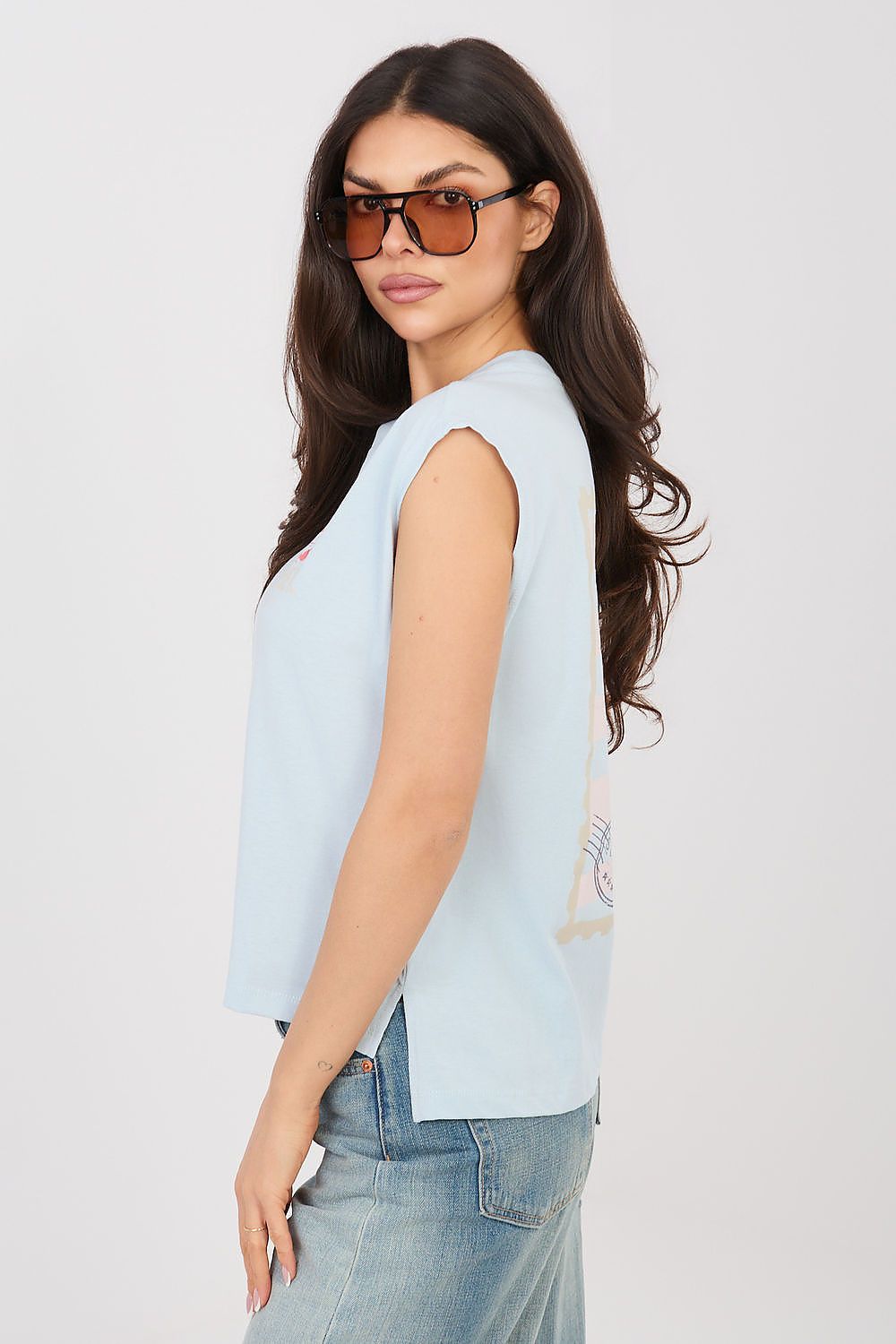 Moteriška palaidinė be rankovių su raštu