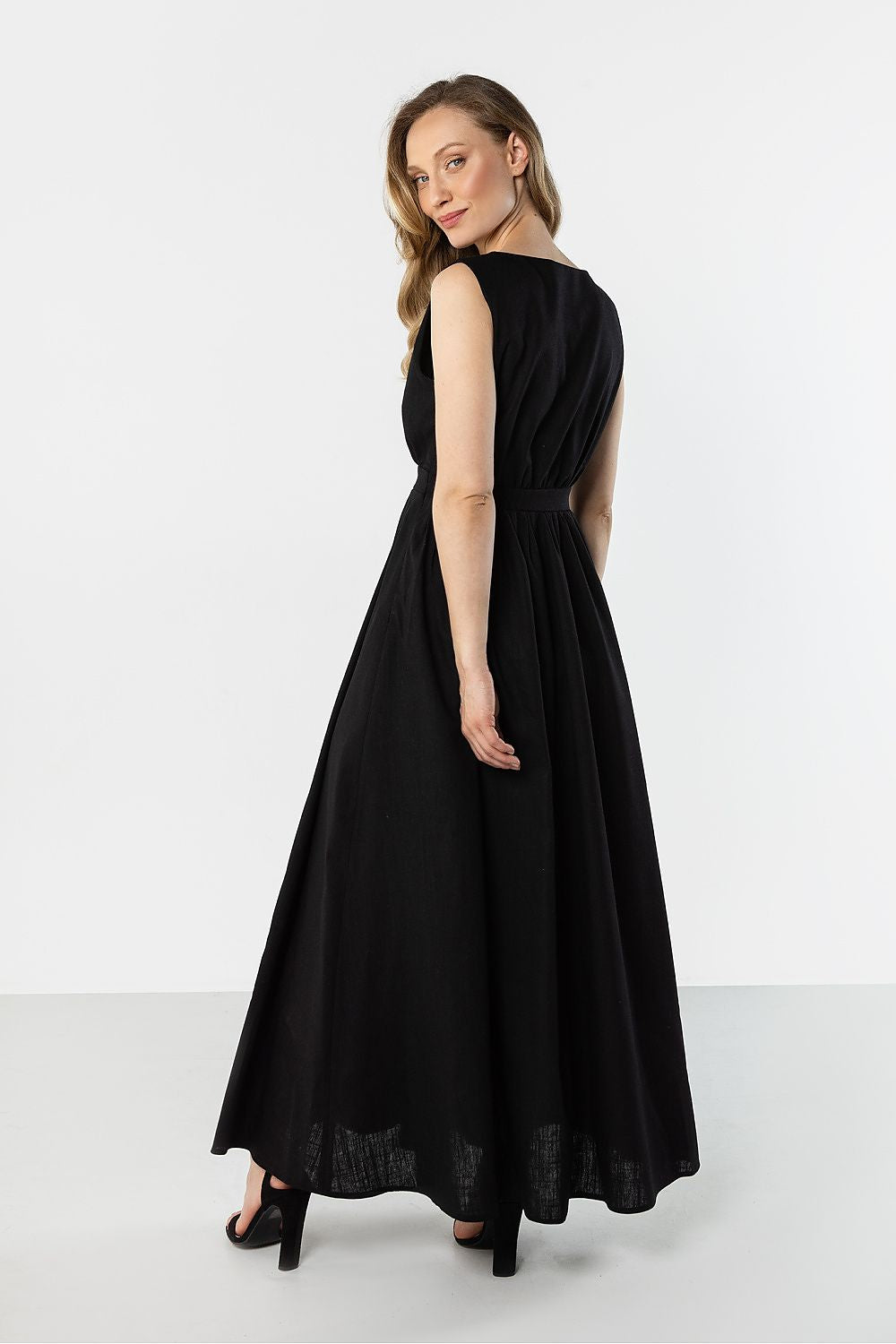 Dieninė suknelė model 225304 awama