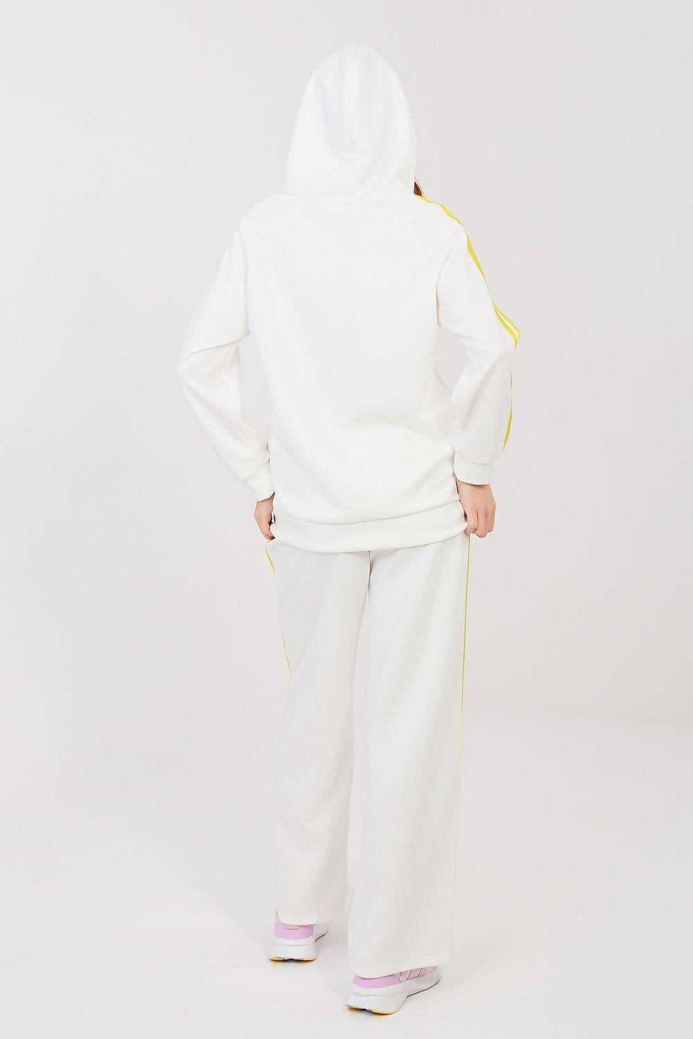 Nustatyti model 225543 Rue Paris
