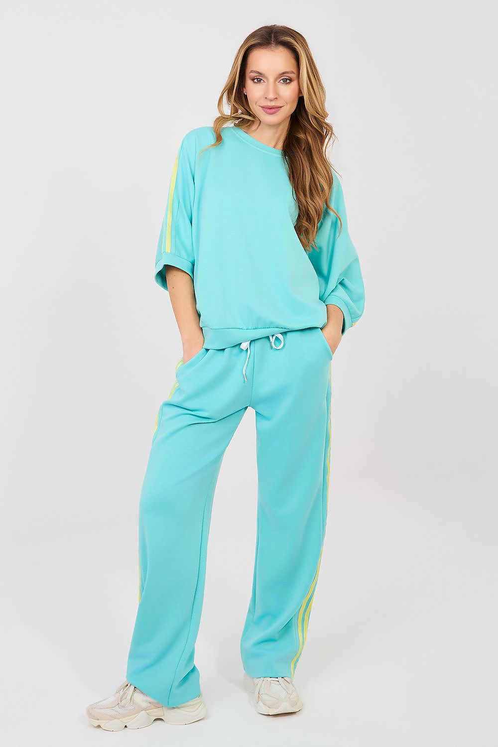 Nustatyti model 225551 Rue Paris