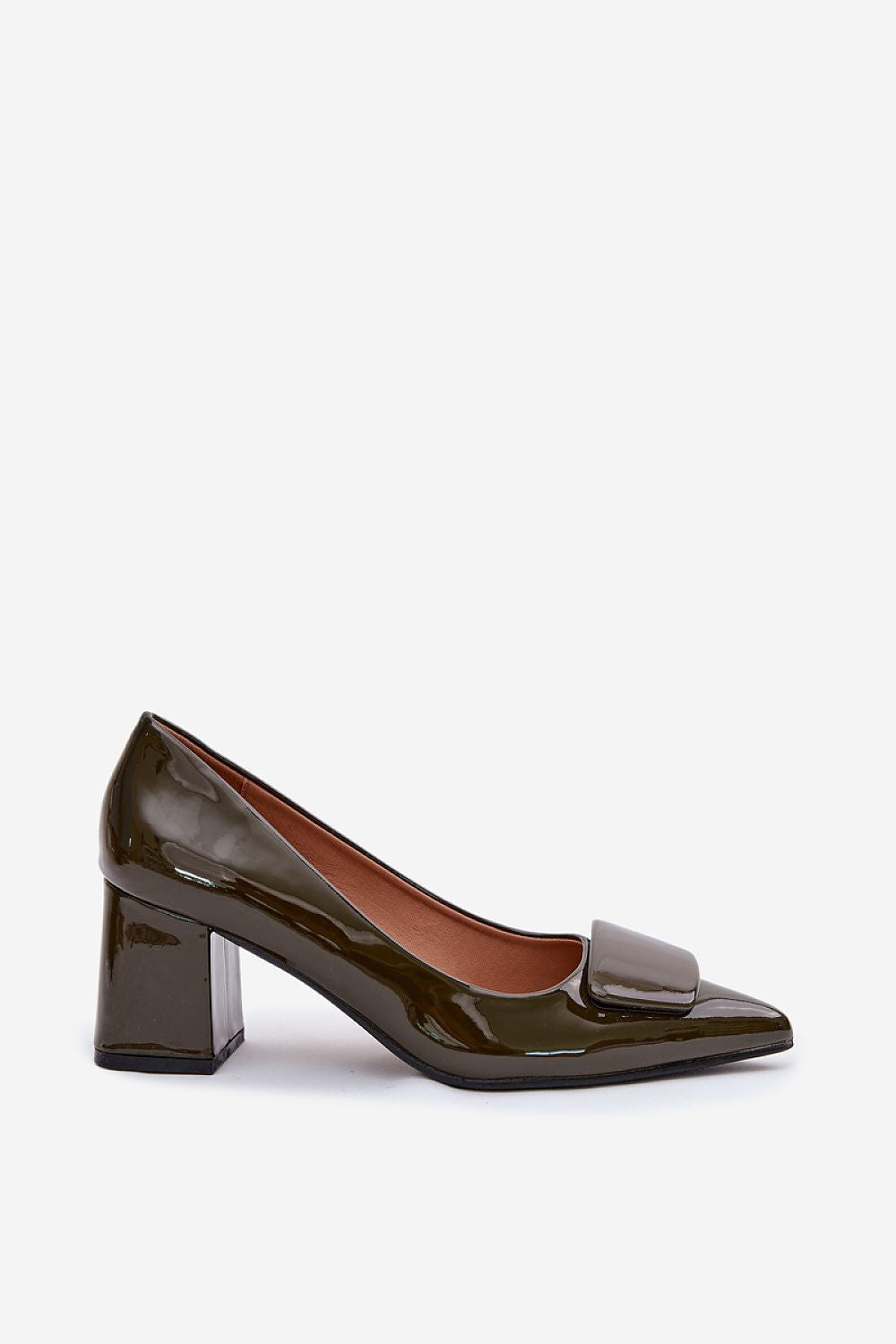 Batai blokiniu kulnu model 225604 Step in style
