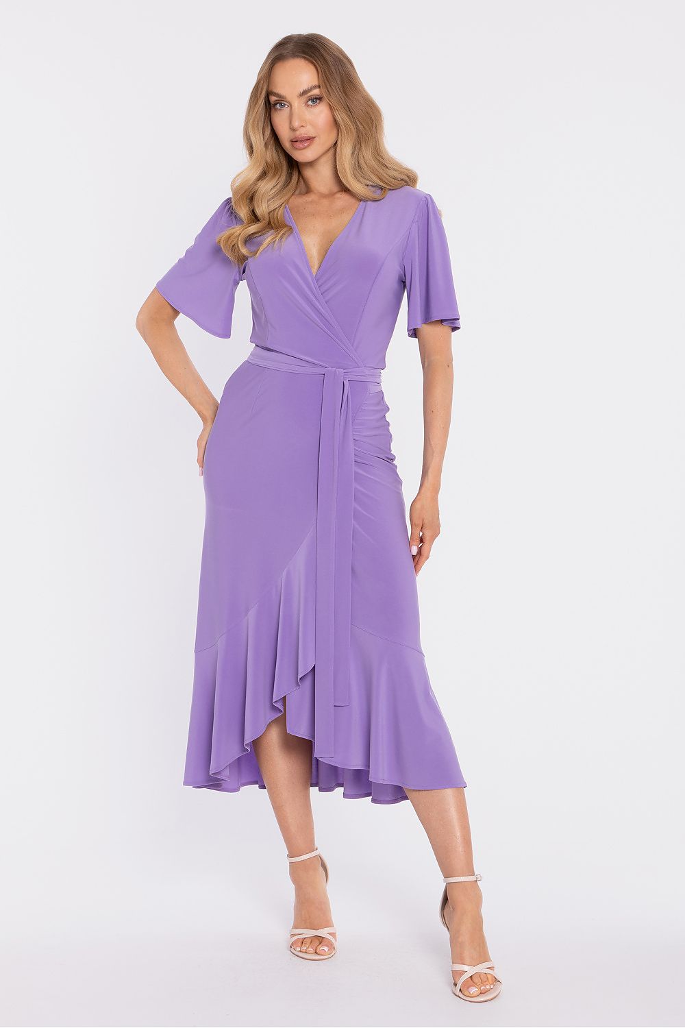 Elegantiška violetinės spalvos suknelė