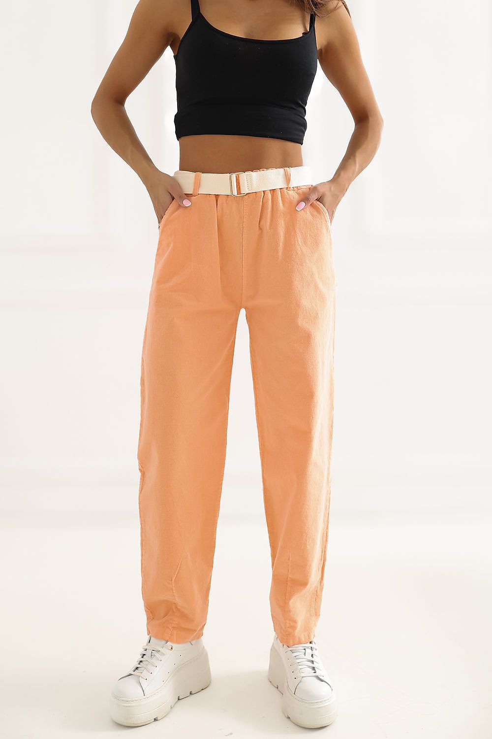  Kordėtinės kelnės model 226458 Italy Moda 