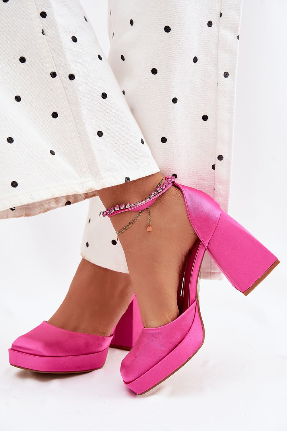  Sandalai su kulnu model 226916 Step in style 