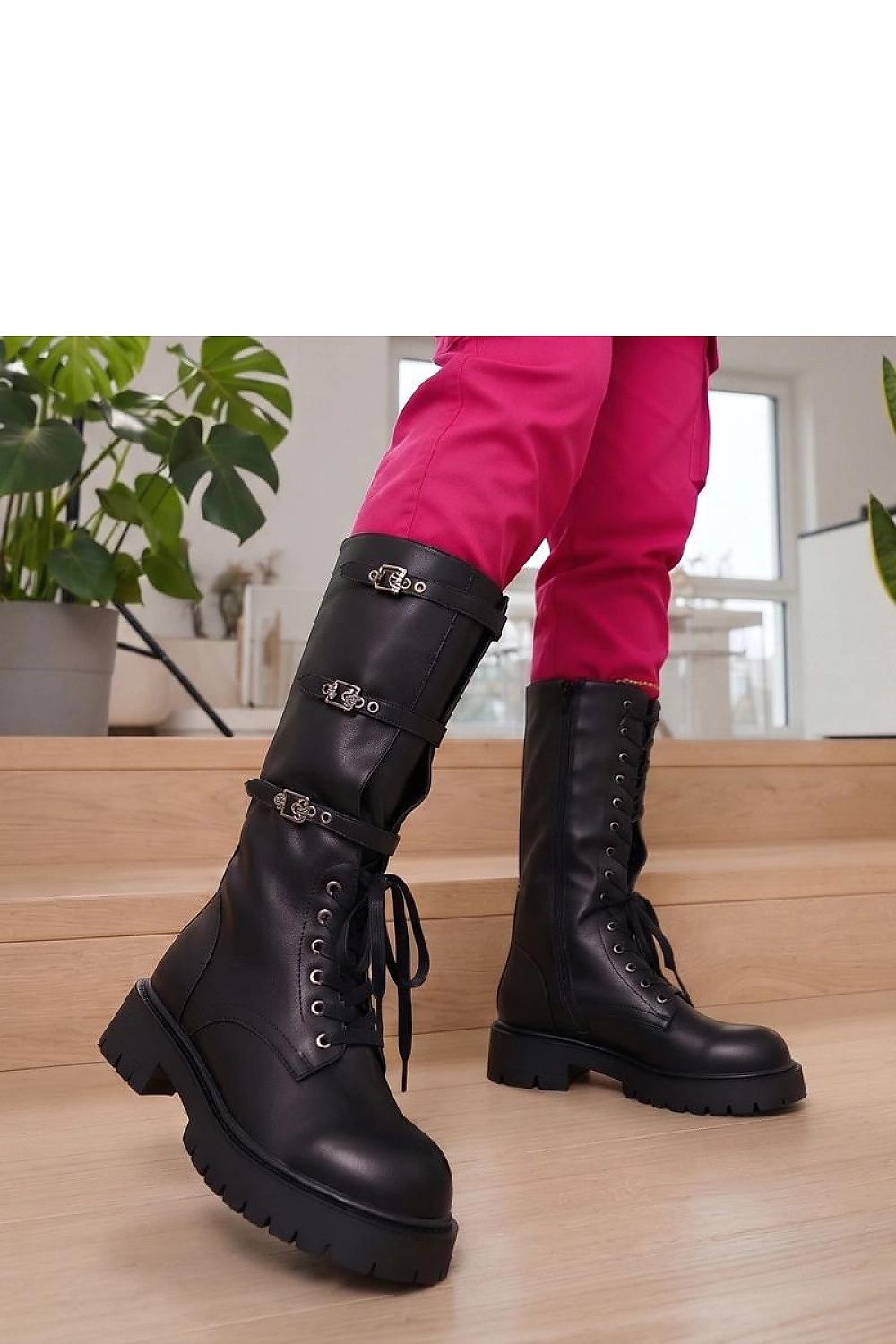  Šlaunų aukščio batai model 231423 Solea 