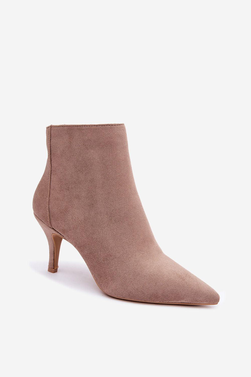  Batai su kulnu model 232637 Step in style 