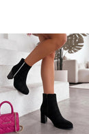  Batai su kulnu model 232683 Solea 