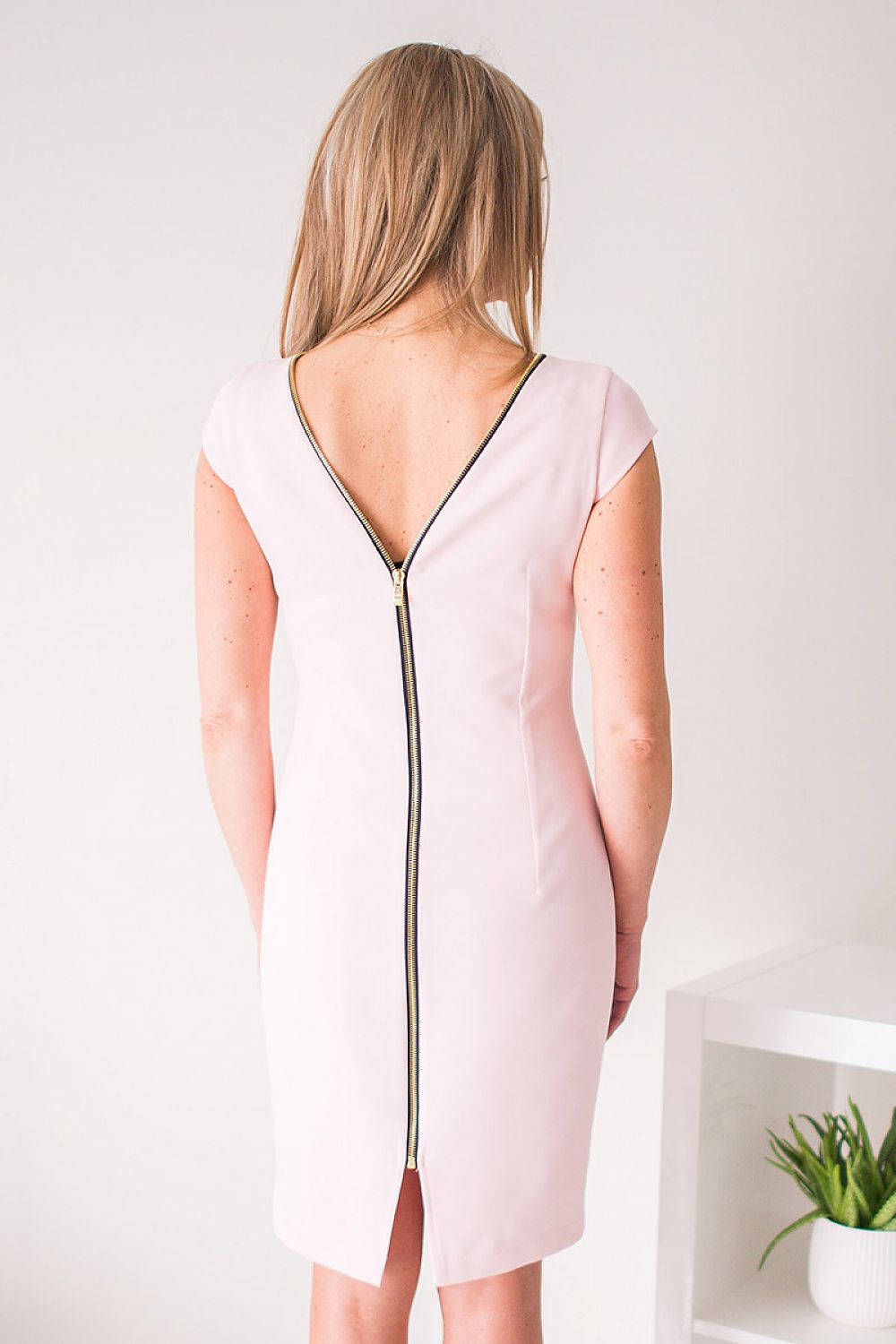  Kokteilinė suknelė model 108522 Jersa 